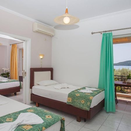 Dimosthenis Apartments 니드리 외부 사진